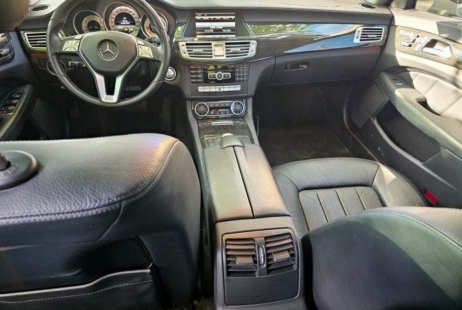 Auto in Vendita a Tirana - 12,500 Euro