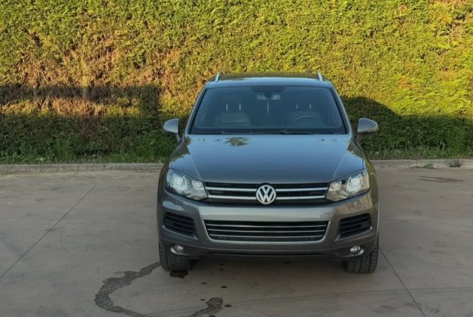 Makina ne shitje ne Tirane, Volkswagen, 2011 Diesel,Kambio Automatik Pagesa 11,500  Euro.