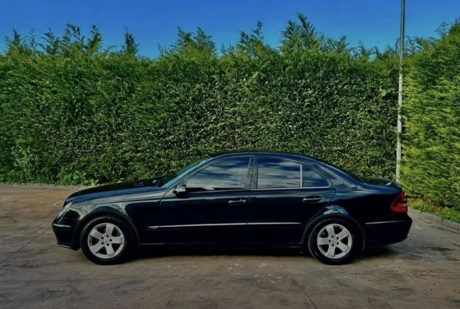 Auto in Vendita a Tirana - 5,200 Euro