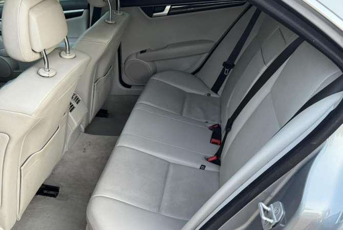 Auto in Vendita a Tirana - 10,500 Euro