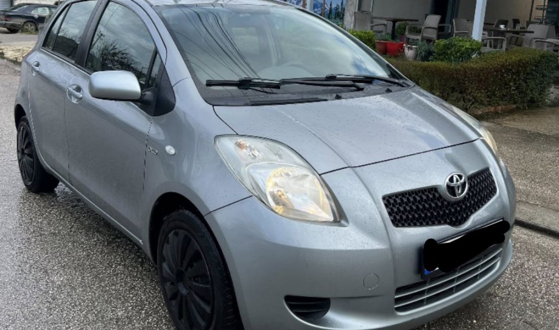 Makina ne shitje ne Tirane, Toyota, 2006 Diesel,Kambio Manual Pagesa 3,700  Euro.