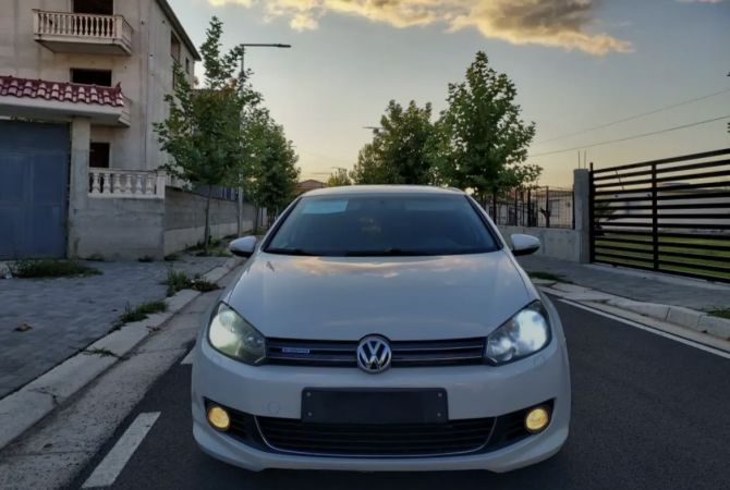 Auto in Vendita a Tirana - 5,600 Euro