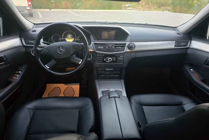 Auto in Vendita a Tirana - 9,700 Euro