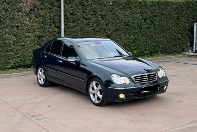 Auto in Vendita a Tirana - 5,200 Euro