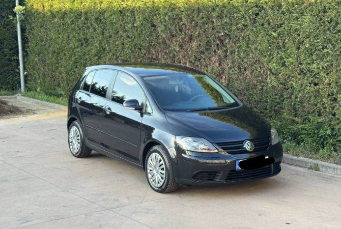Auto in Vendita a Tirana - 5,300 Euro