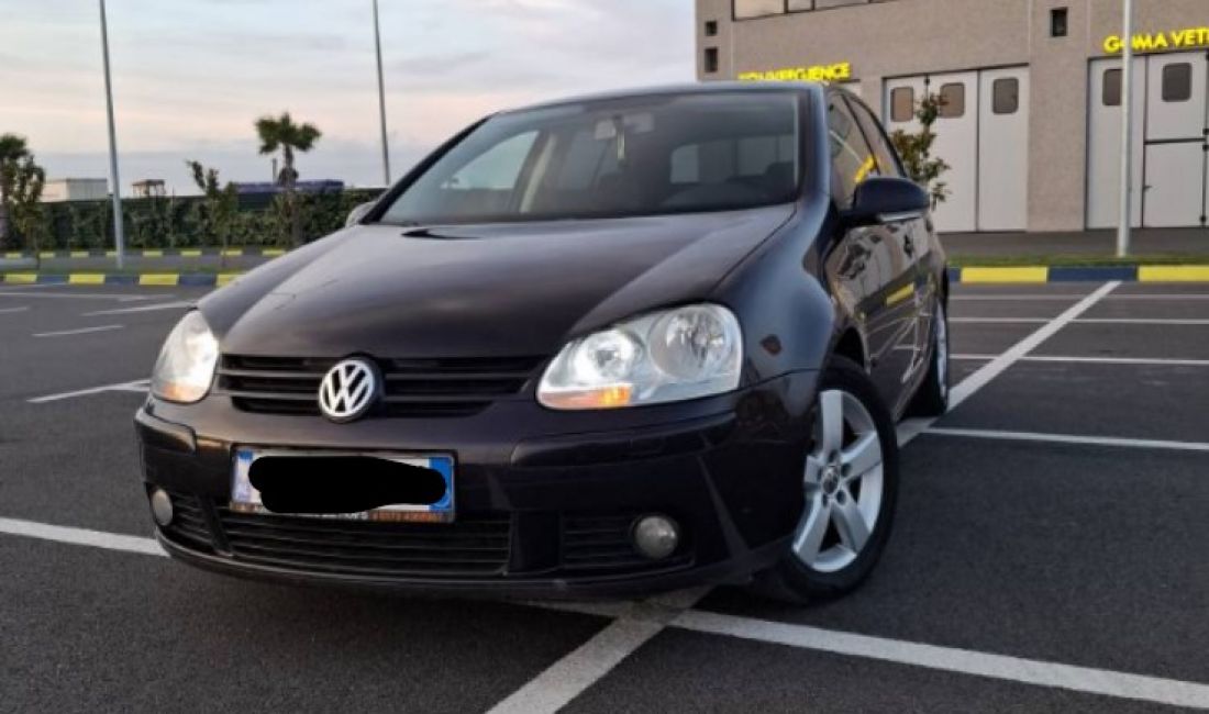 Makina ne shitje ne Tirane, Volkswagen, 2007 Diesel,Kambio Manual Pagesa 4,200  Euro.