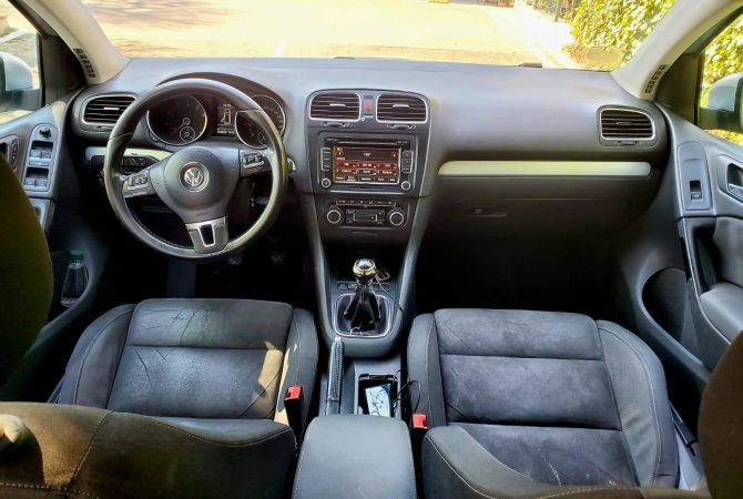 Auto in Vendita a Tirana, Volkswagen, 2010 gasoline-gas,Kambio Automatik Pagamento 4,900  Euro.