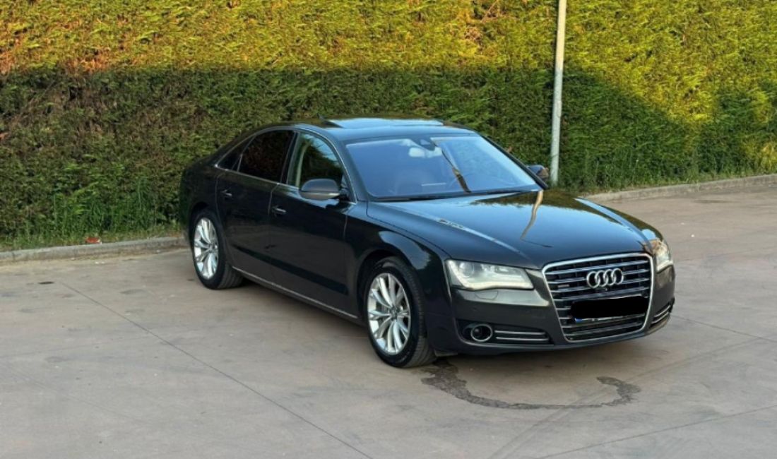 Makina ne shitje ne Tirane, Audi, 2013 Diesel,Kambio Automatik Pagesa 17,500  Euro.