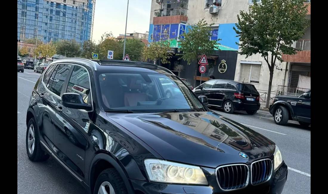 Makina ne shitje ne Tirane, BMW, 2014 Diesel,Kambio Automatik Pagesa 11,500  Euro.