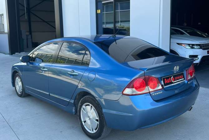 Auto in Vendita a Tirana - 4,300 Euro