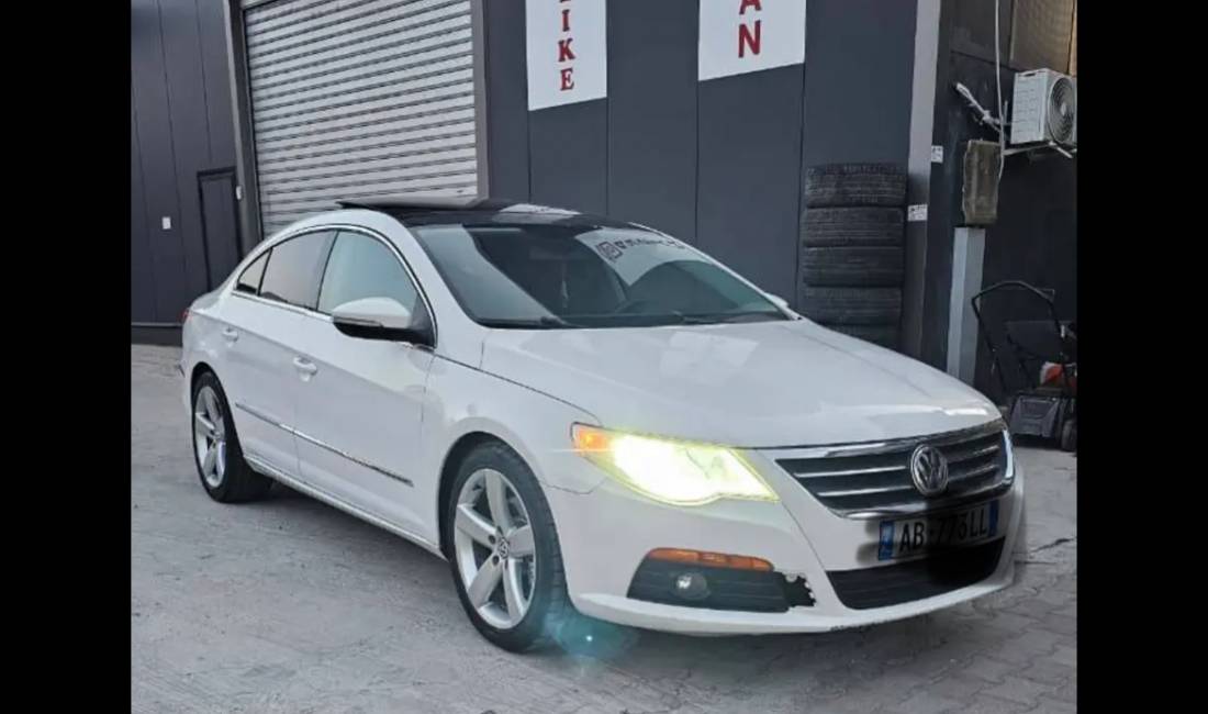 Makina ne shitje ne Tirane, Volkswagen, 2011 gasoline-gas,Kambio Automatik Pagesa 5,700  Euro.