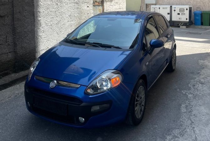 Auto in Vendita a Tirana - 4,000 Euro