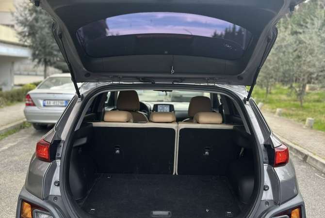 Auto in Vendita a Tirana - 12,500 Euro