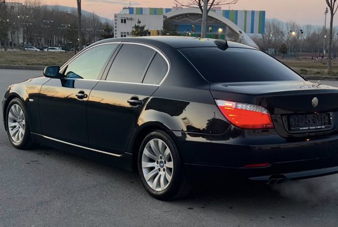 Makina ne shitje ne Tirane, BMW, 2008 Diesel,Kambio Automatik Pagesa 5,300  Euro.