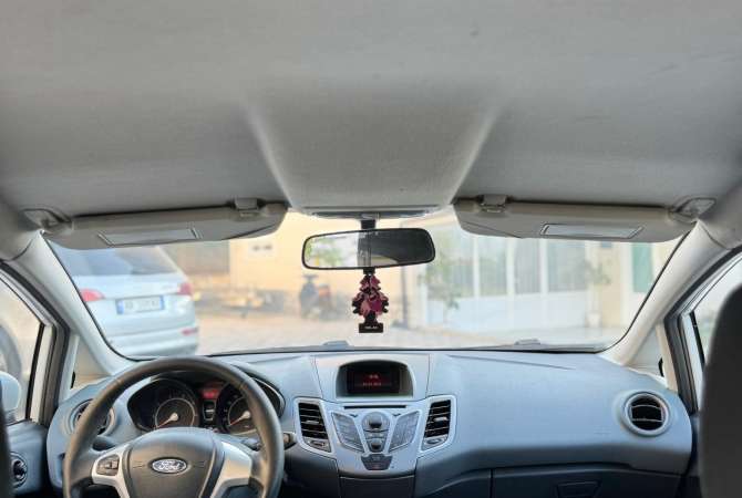 Auto in Vendita a Tirana - 3,200 Euro