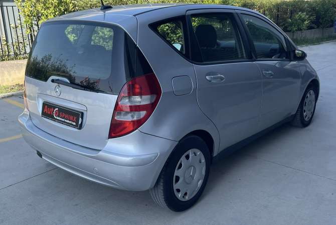 Auto in Vendita a Tirana - 2,900 Euro