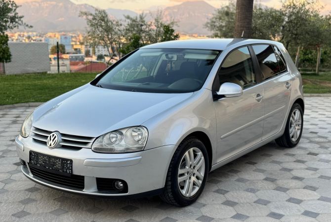 Auto in Vendita a Tirana - 3,900 Euro