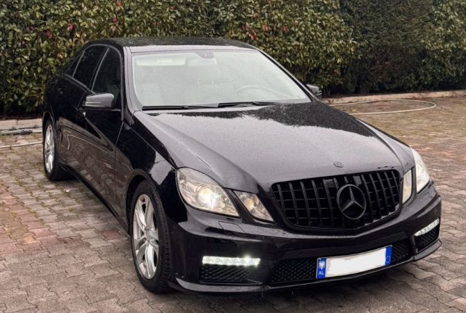 Auto in Vendita a Tirana - 8,500 Euro