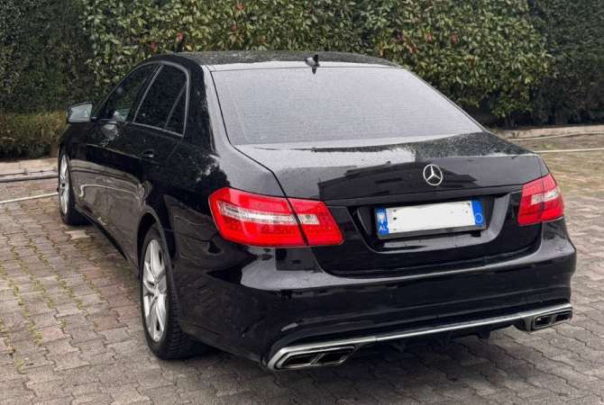 Auto in Vendita a Tirana - 8,500 Euro