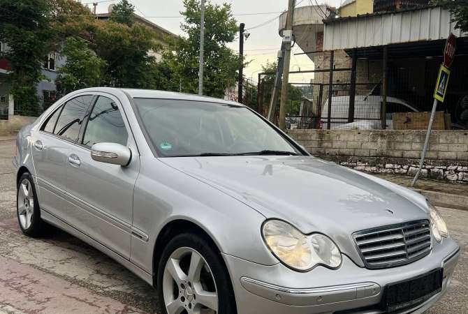 Auto in Vendita a Tirana - 4,600 Euro