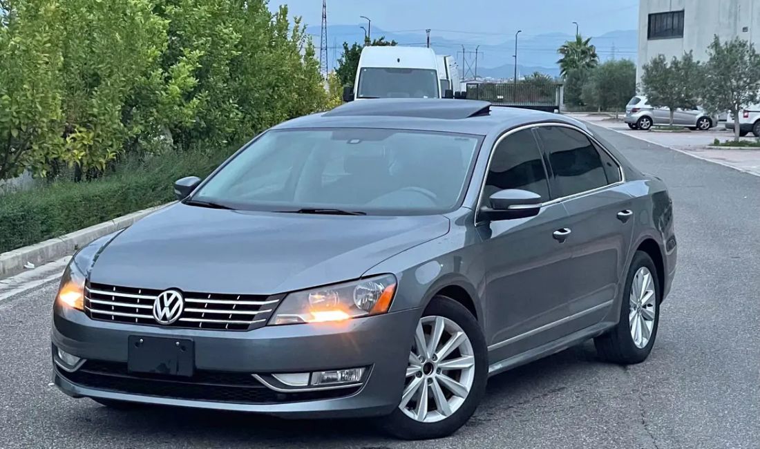 Makina ne shitje ne Tirane, Volkswagen, 2013 Diesel,Kambio Automatik Pagesa 7,700  Euro.