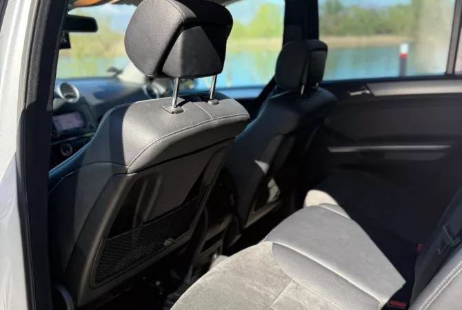 Auto in Vendita a Tirana - 5,500 Euro