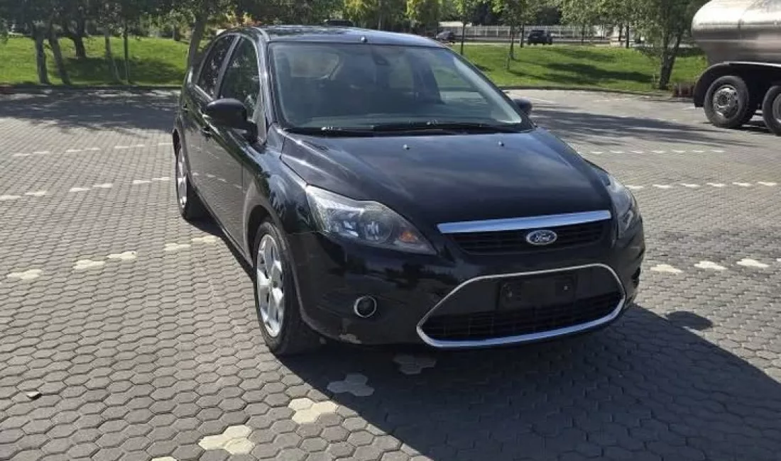 Auto in Vendita a Tirana, Ford, 2009 Diesel,Kambio Manual Pagamento 3,800  Euro.