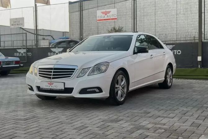 Auto in Vendita a Tirana - 10,900 Euro