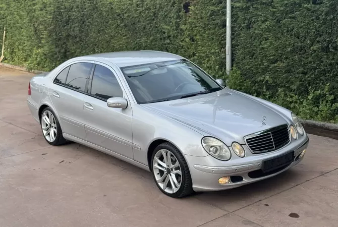 Auto in Vendita a Tirana - 5,200 Euro