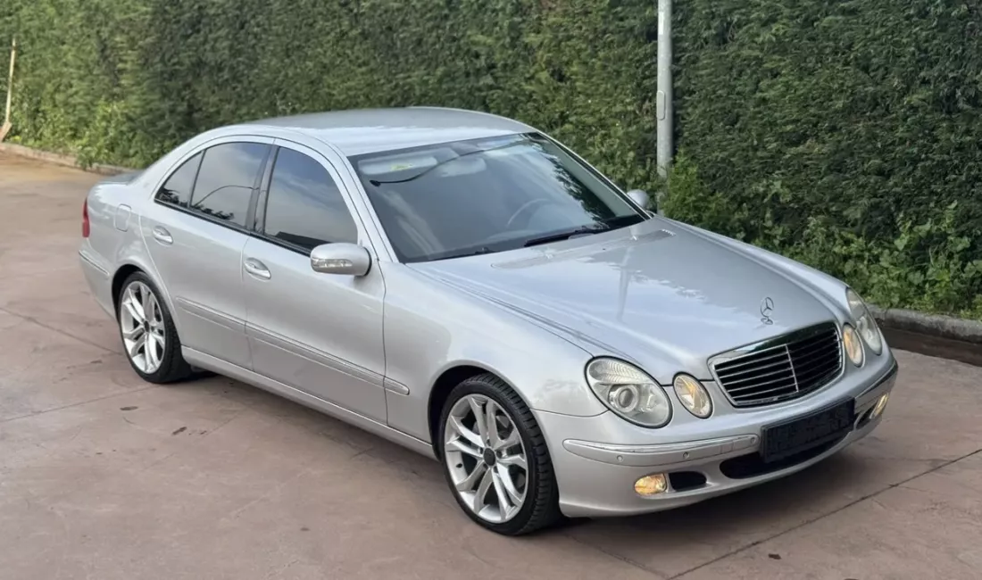 Auto in Vendita a Tirana, Mercedes-Benz, 2005 gasoline-gas,Kambio Automatik Pagamento 5,200  Euro.