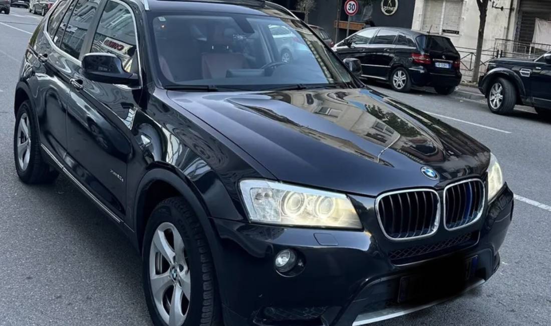 Auto in Vendita a Tirana, BMW, 2014 Diesel,Kambio Automatik Pagamento 11,500  Euro.