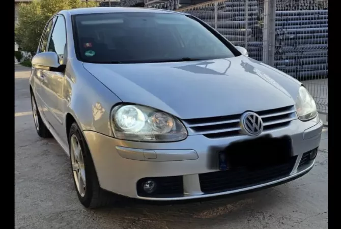 Auto in Vendita a Tirana - 3,500 Euro