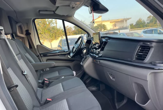 🚗 Makine me qera Ford Tourneo Custom 9-vendesh 120Euro