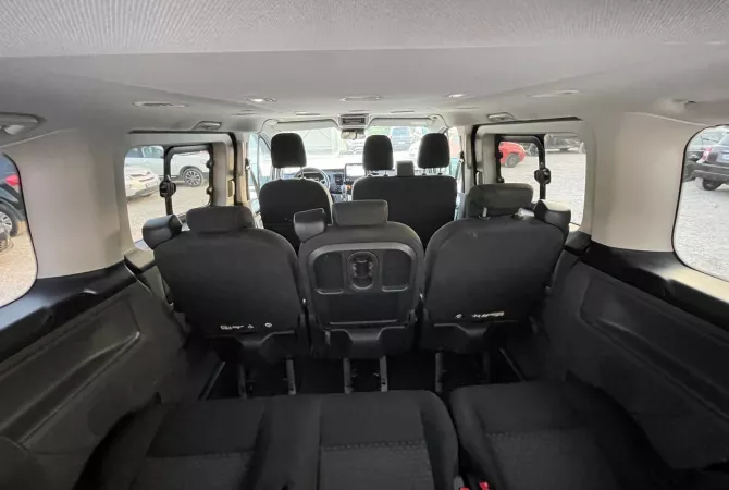 🚗 Makine me qera Ford Tourneo Custom 9-vendesh 120Euro