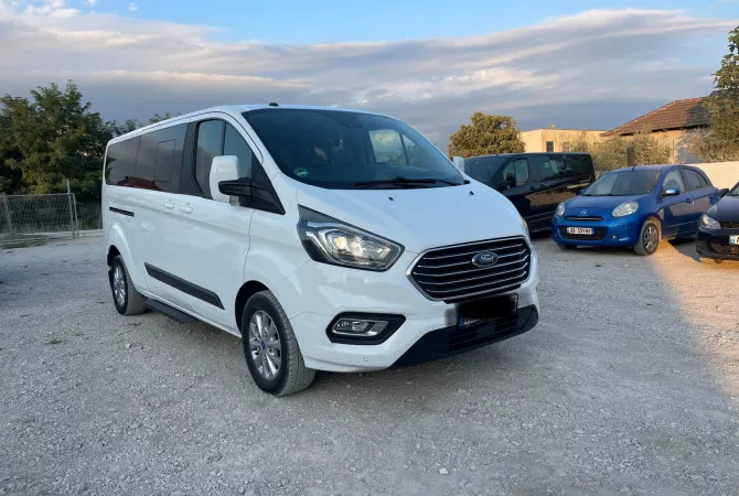 🚗 Makine me qera Ford Tourneo Custom 9-vendesh 120Euro