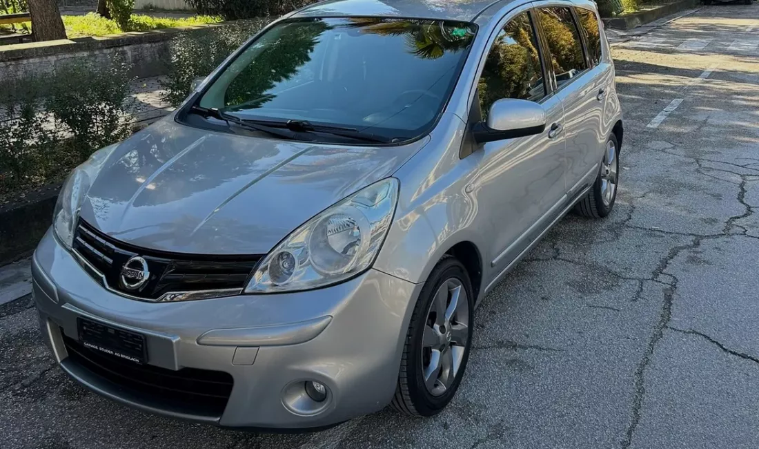 Auto in Vendita a Tirana, Nissan, 2012 Diesel,Kambio Automatik Pagamento 4,600  Euro.