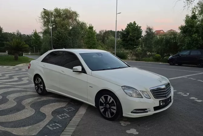 Auto in Vendita a Tirana - 9,500 Euro