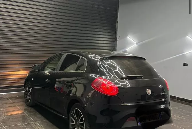 Auto in Vendita a Tirana - 3,700 Euro