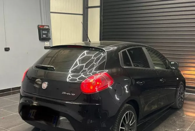 Auto in Vendita a Tirana - 3,700 Euro