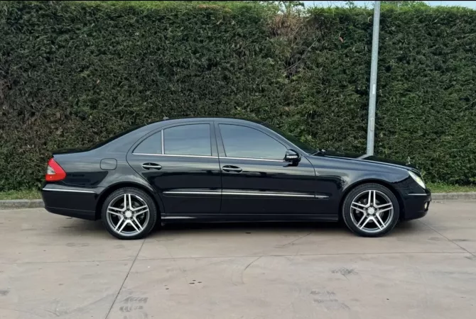 Auto in Vendita a Tirana - 6,800 Euro