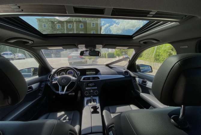 Auto in Vendita a Tirana, Mercedes-Benz, 2012 Benzine,Kambio Automatik Pagamento 8,900  Euro.