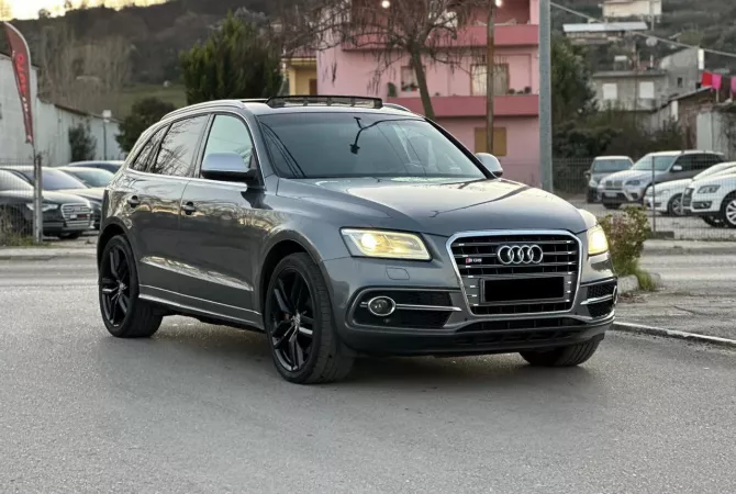 Noleggio Auto a Tirana - 80 Euro