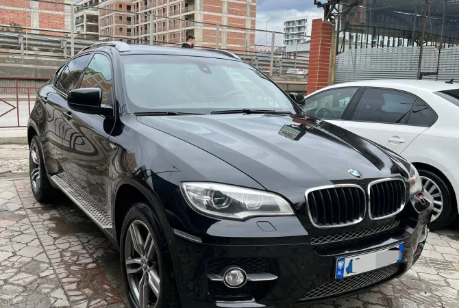 Auto in Vendita a Tirana - 12,500 Euro