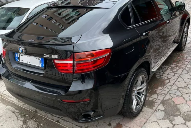 Auto in Vendita a Tirana - 12,500 Euro