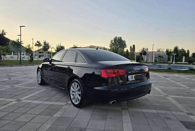 Auto in Vendita a Tirana - 9,500 Euro