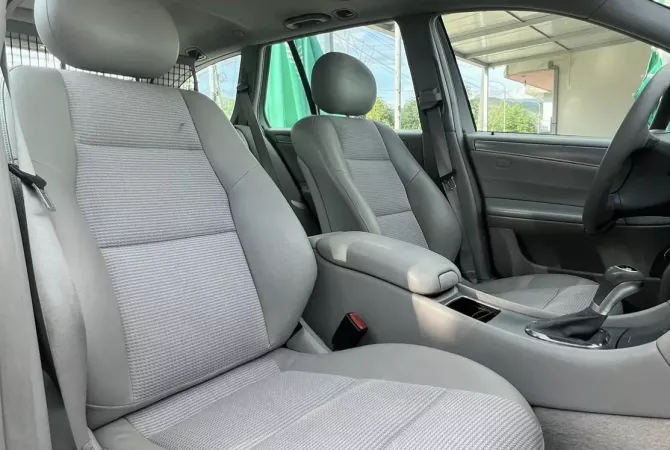 Auto in Vendita a Tirana - 3,700 Euro