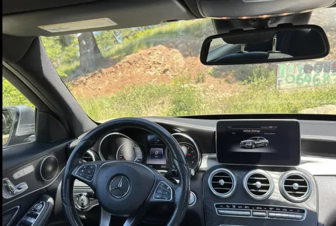 Auto in Vendita a Tirana - 14,000 Euro