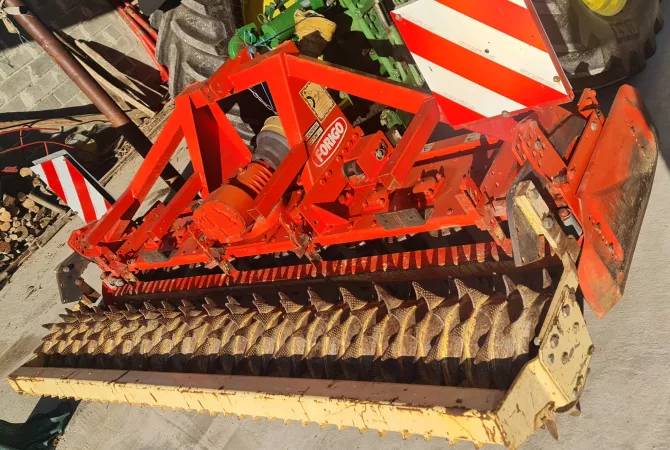 Working Tools in Tirana - 1 Leke