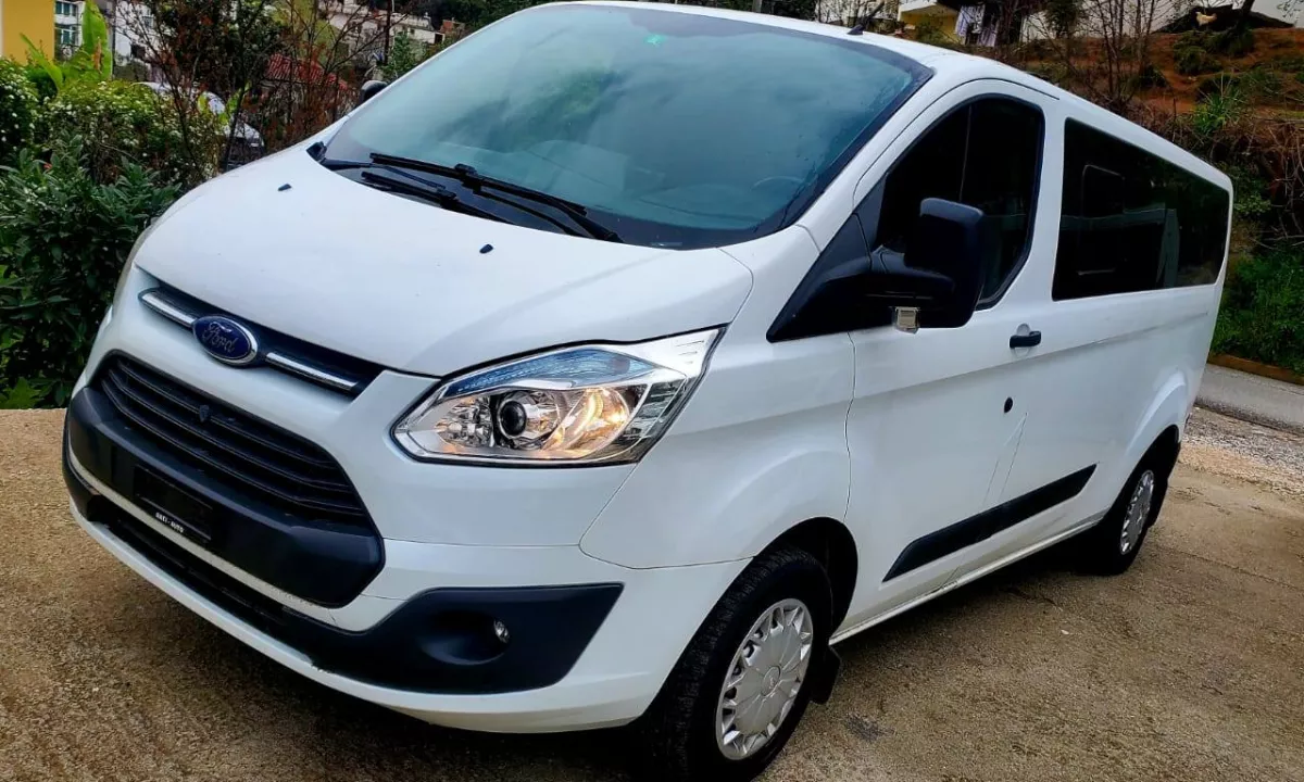 Auto in Vendita a Tirana, Ford, 2015 Diesel,Kambio Manual Pagamento 9,999  Euro.