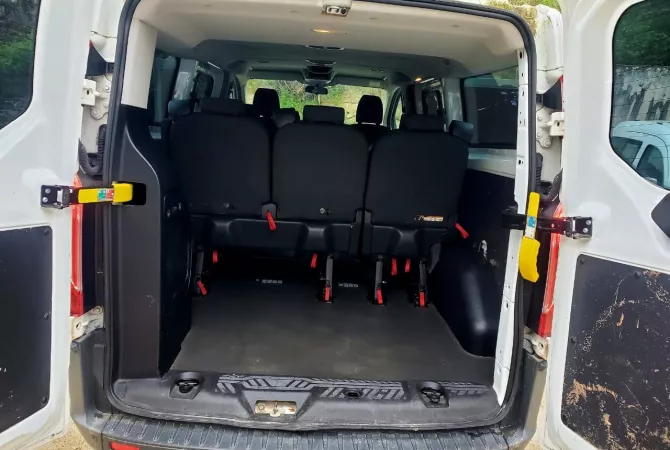 Auto in Vendita a Tirana, Ford, 2015 Diesel,Kambio Manual Pagamento 9,999  Euro.